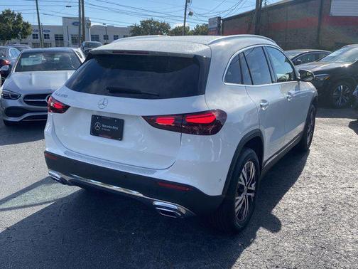 2025 Mercedes-Benz GLA 250 4MATIC