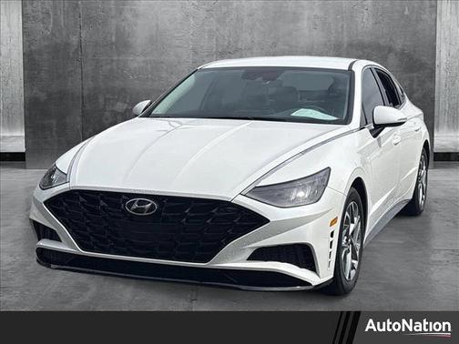 2022 Hyundai SONATA SEL