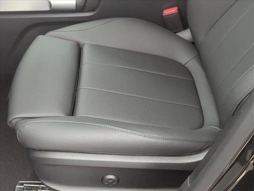 2024 Mercedes-Benz GLB 250 Base