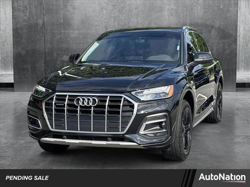 2023 Audi Q5 40 Premium