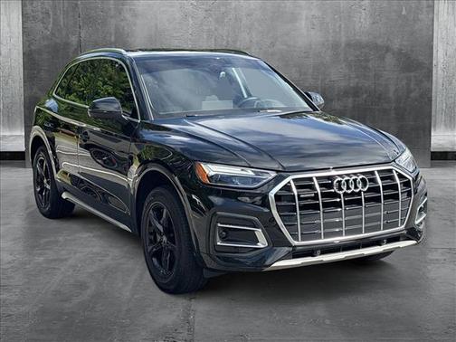 2023 Audi Q5 40 Premium