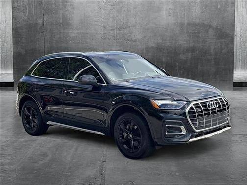 2023 Audi Q5 40 Premium