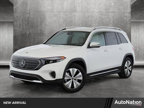 Iridium Silver Metallic 2023 Mercedes-Benz EQB 250 Base