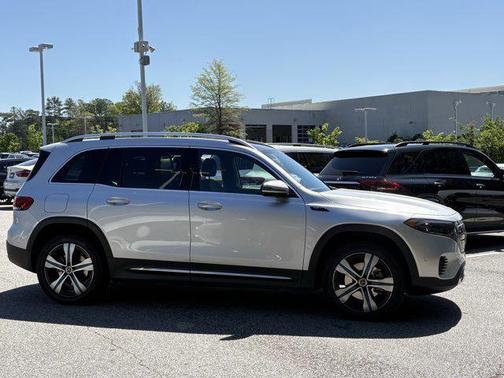 Iridium Silver Metallic 2023 Mercedes-Benz EQB 250 Base