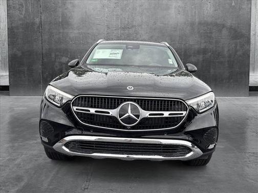 2025 Mercedes-Benz GLC 350e Base