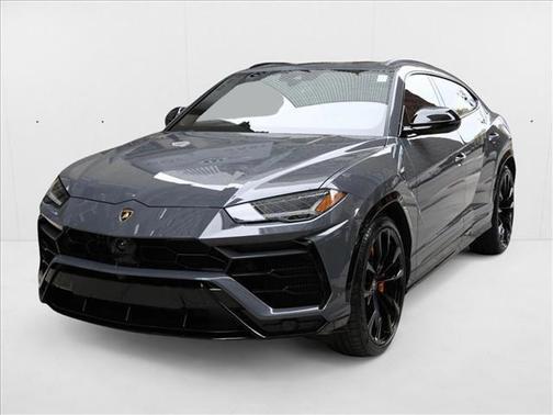 2022 Lamborghini Urus AWD