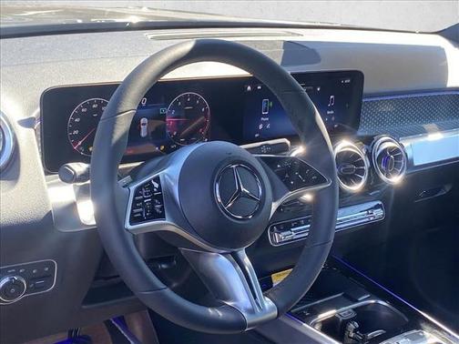 2025 Mercedes-Benz GLB 250 Base