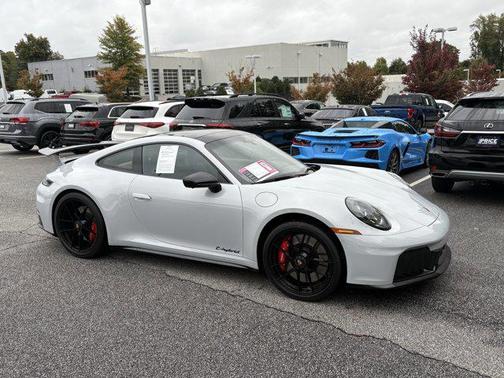 2025 Porsche 911 Carrera GTS