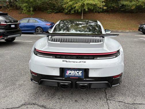 2025 Porsche 911 Carrera GTS
