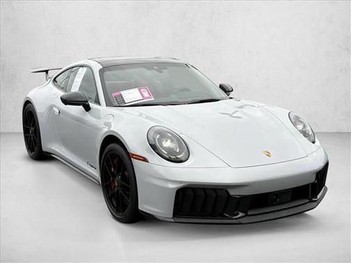 2025 Porsche 911 Carrera GTS