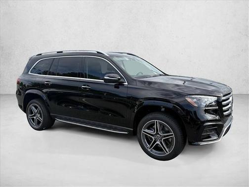 2026 Mercedes-Benz GLS 450 4MATIC