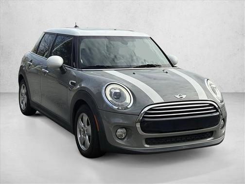 2016 MINI Hardtop Cooper
