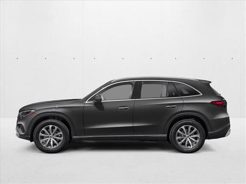 Graphite Grey Metallic 2026 Mercedes-Benz GLC 300 4MATIC