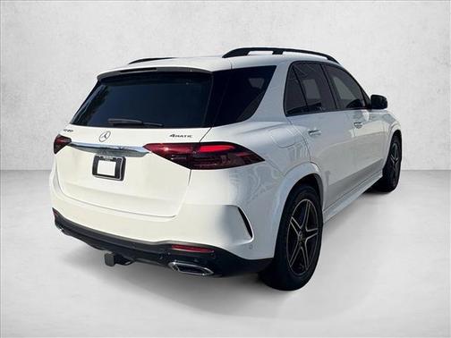 Polar White 2026 Mercedes-Benz GLE 450 4MATIC