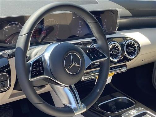 2025 Mercedes-Benz CLA 250 4MATIC