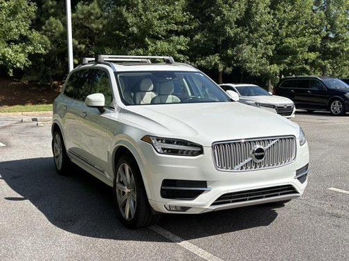 2019 Volvo XC90 T6 Inscription