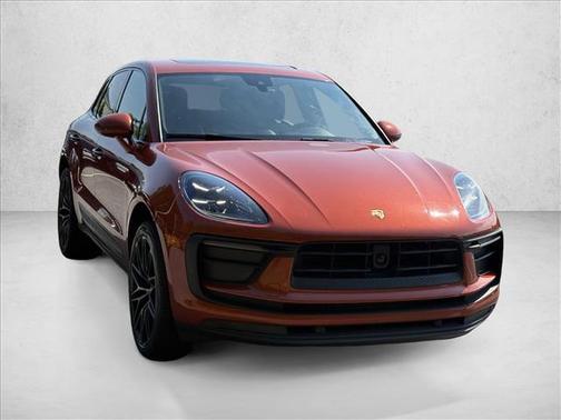 2023 Porsche Macan AWD