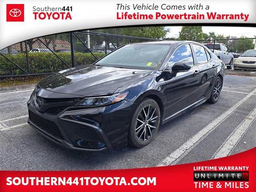 2024 Toyota Camry SE