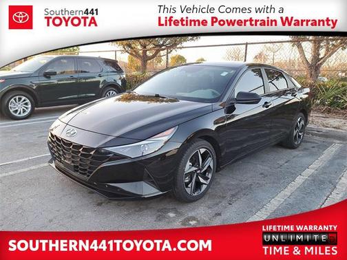 2023 Hyundai ELANTRA SEL