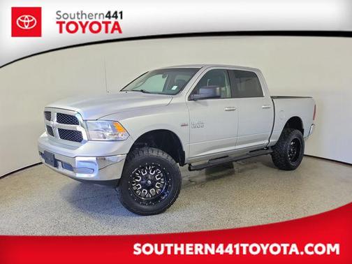 Bright Silver Metallic Clearcoat 2018 RAM 1500 Big Horn