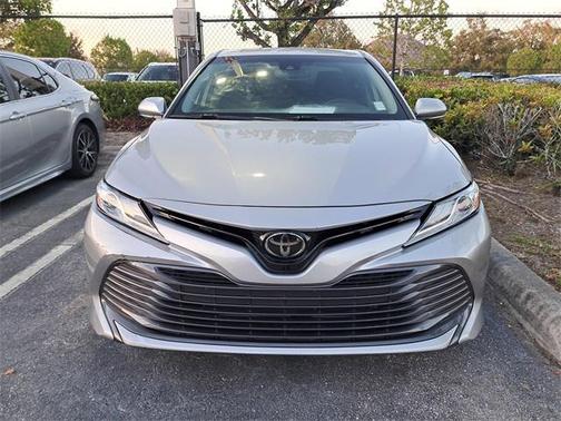 2019 Toyota Camry XLE