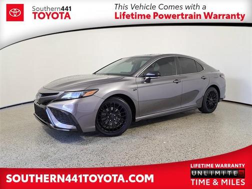 2023 Toyota Camry SE