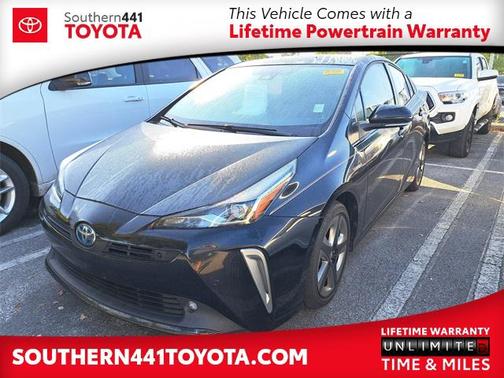 2022 Toyota Prius XLE