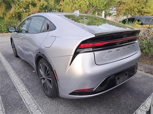 2023 Toyota Prius XLE