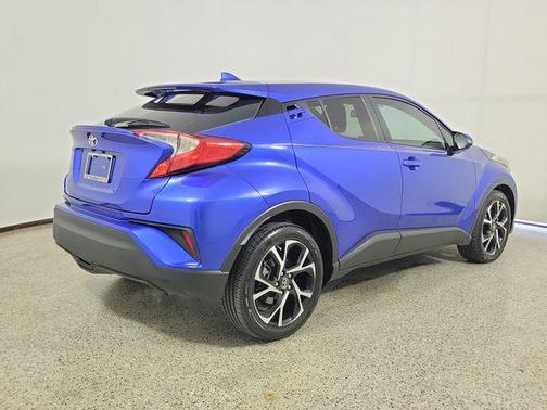 Blue Eclipse Metallic 2018 Toyota C-HR XLE