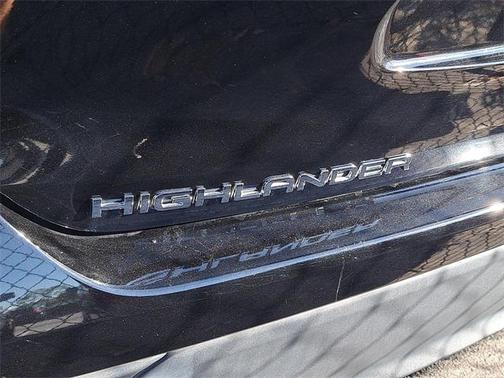 2021 Toyota Highlander L