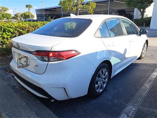 2021 Toyota Corolla LE