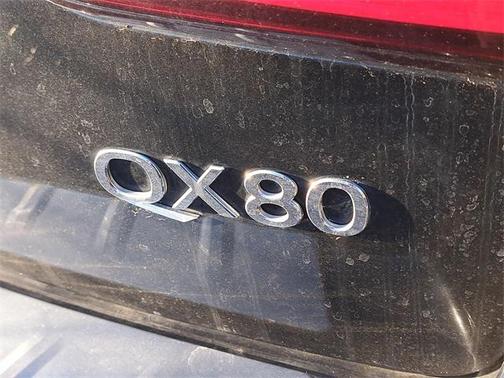 2021 INFINITI QX80 Luxe