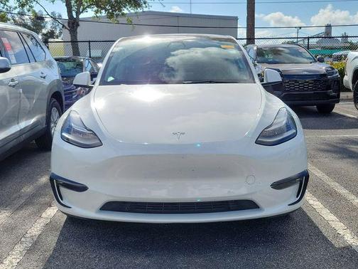 2021 Tesla Model Y Long Range Dual Motor All-Wheel Drive