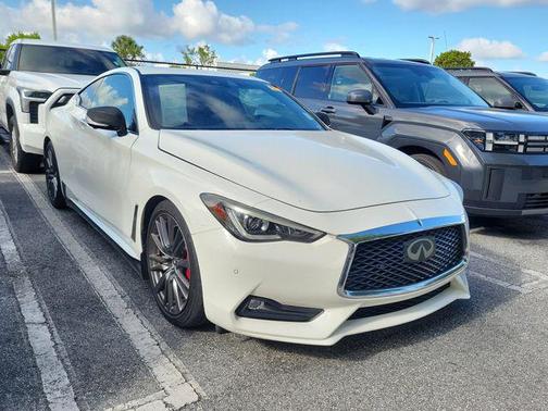 Pure White 2017 INFINITI Q60 3.0t Red Sport 400