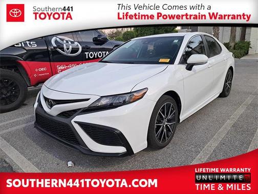 2023 Toyota Camry SE