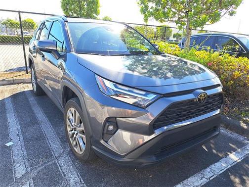 2022 Toyota RAV4 XLE Premium