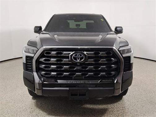2022 Toyota Tundra Hybrid Platinum