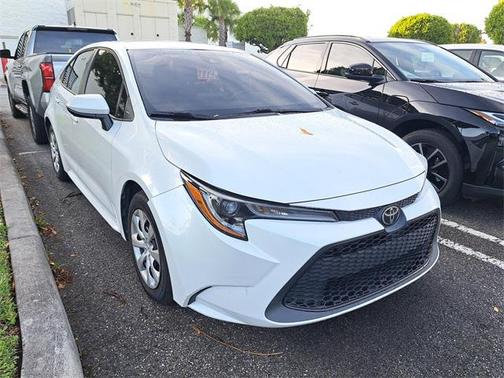 2022 Toyota Corolla LE