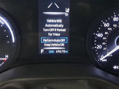 2023 Toyota Sienna XLE 8 Passenger