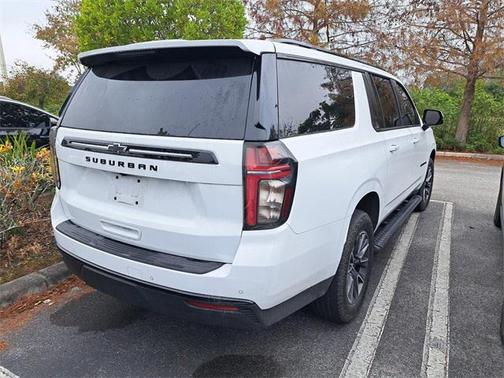 2024 Chevrolet Suburban 4WD Z71