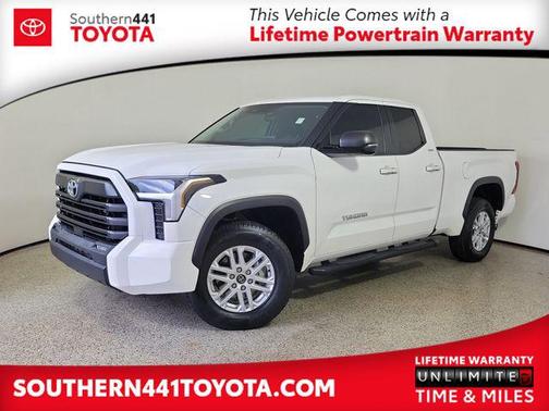White 2022 Toyota Tundra SR5