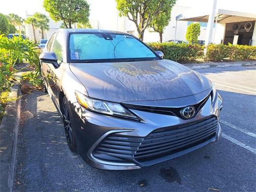 2022 Toyota Camry LE