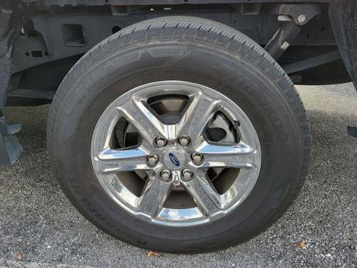 Black Metallic 2025 Ford F-150 XLT