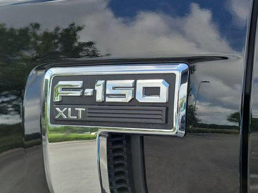 Black Metallic 2025 Ford F-150 XLT