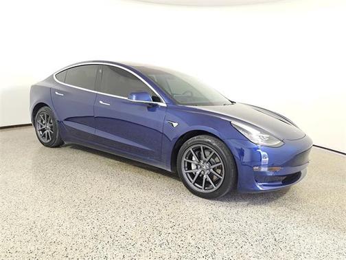 2019 Tesla Model 3 Long Range