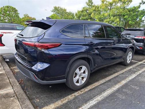2021 Toyota Highlander L