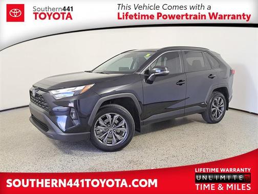 2024 Toyota RAV4 Hybrid XLE Premium