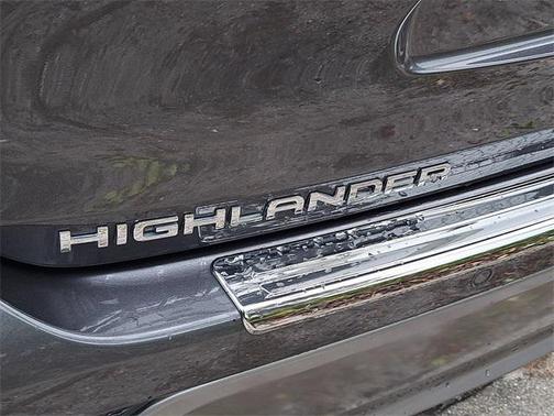 2024 Toyota Highlander Platinum