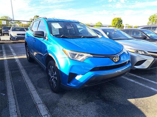 2017 Toyota RAV4 LE