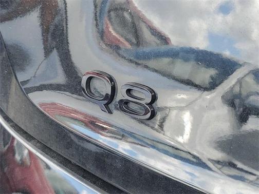 2024 Audi Q8 e-tron Premium Plus